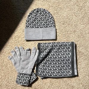 NWOT Grey Michael Kors Winter Set - Gloves, Hat, Scarf
